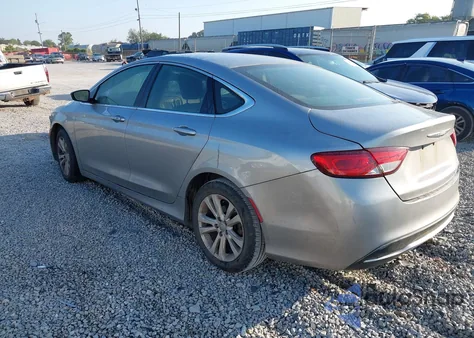 2016 Chrysler 200 Touring из США, поврежденный, VIN 1C3CCCFB7GN185826